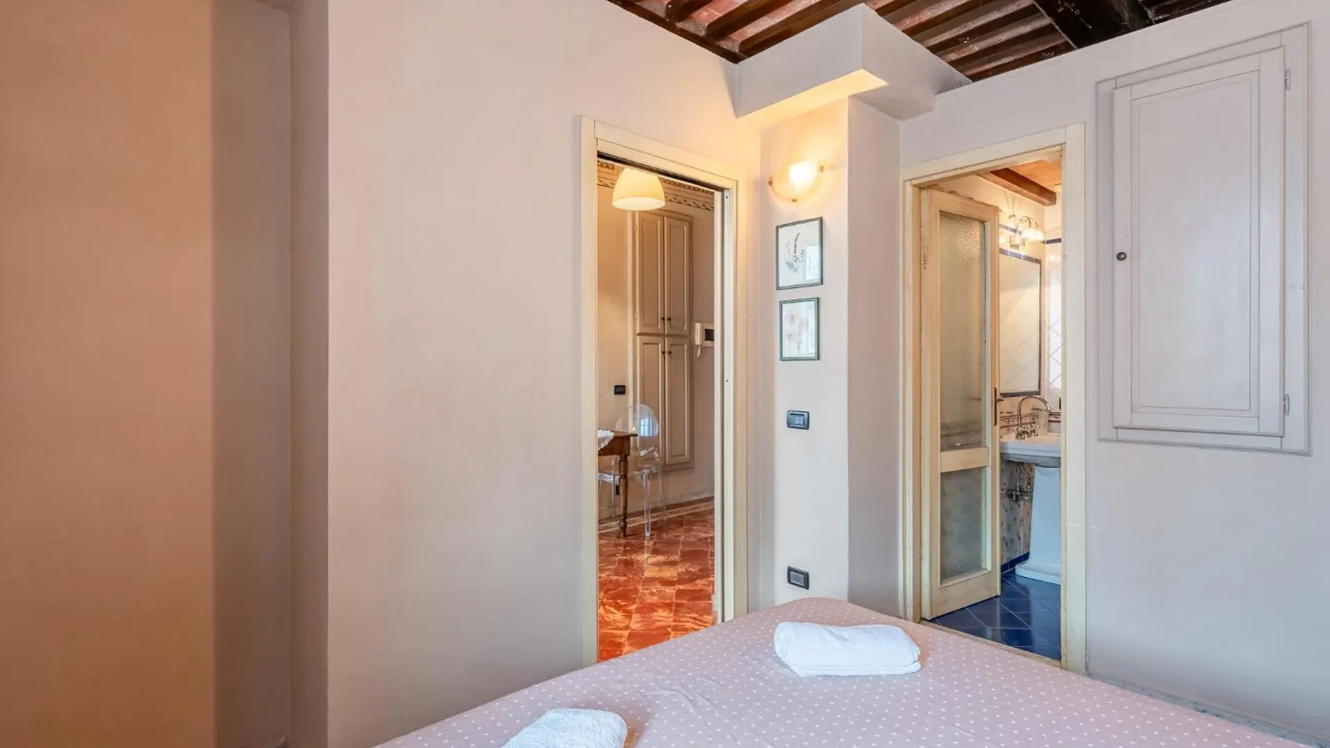 Romantic Suite Near Pisa Lucca Bientina