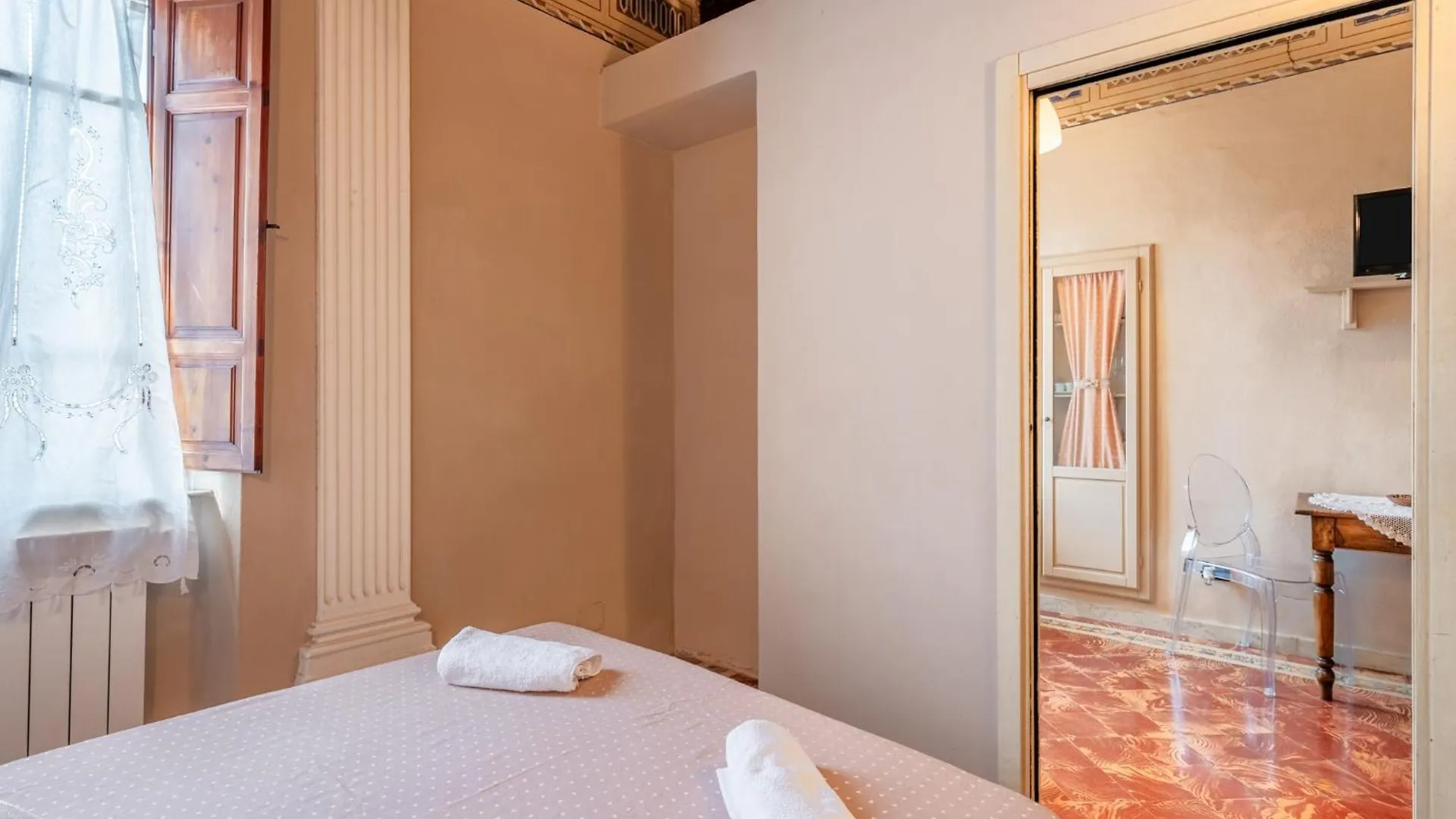 Romantic Suite Near Pisa Lucca Bientina